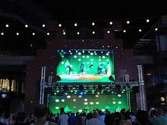 -绿地风尚天地广场