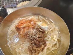 -和牛 烧肉寿喜烧涮锅 善(心斎橋店)