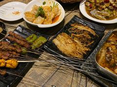 -郑享吃烧烤烩面(红专路店)