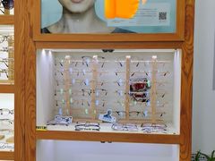 -沪睛眼镜蔡司官方授权店(金桥佳林路店)