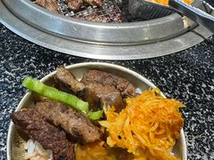 -红泥小火炉·东北泥炉烤肉(天一旗舰店)