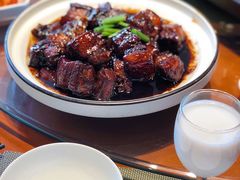 大锅红烧肉-麒麟小院·老九江菜(安平路店)