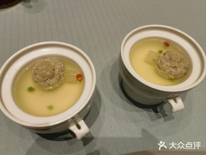 儒宴江南菜·新淮扬菜·烤鸭(总部基地丰体店)淮扬清炖狮子头图片