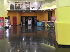 -大地影院(宁波培罗成店)