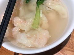 -诚铭记·虾仁汤包·成都小吃(融创店)