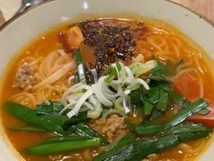 -叁窝雀·云南小锅米线(万象汇店)