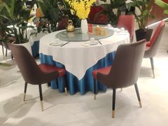 -锦龙国际酒店(天津奥体中心华苑地铁站店)