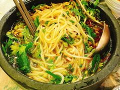 牛肉饵丝-浩海火燒雲傣家菜(静安芮欧店)