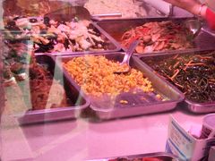 -老六素货(王顶堤店)