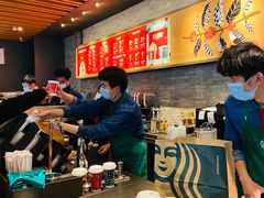 -星巴克臻选(周浦万达店)