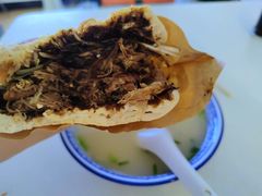 -烤鸭肉夹馍鸭汤店