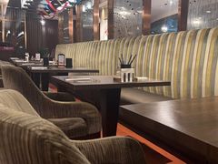 -乐咖啡西餐厅(太湖皇冠假日酒店)