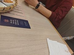 -花馬肆.云南过桥米线(汉神购物广场现场熬汤店)