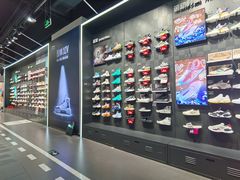 -李宁(苏州中心店)