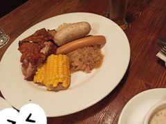 -宝莱纳啤酒花园餐厅PAULANER BRAUHAUS Nanjing(广州路店)