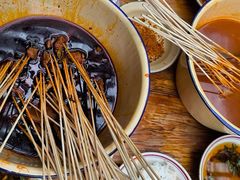 -拈签一笑黄牛肉辣卤串串