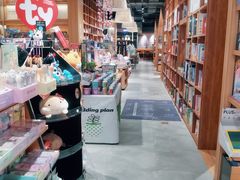 -百新书局(尚悦湾店)