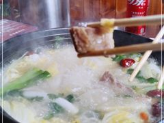 -赵氏烩泽腊排骨火锅店(近华浦路店)
