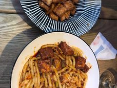 -壹粉屋新疆炒米粉(建外SOHO东区店)