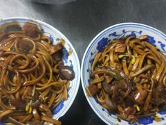 -珠宝街老左杂酱面馆