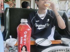 -东北烧烤铁锅炖水库鱼