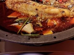 -鸣记脆皮烤鱼·海鲜烤鱼(三八广场店)