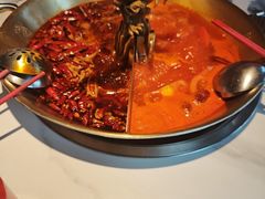 -小龙翻大江文化火锅(宽窄店)