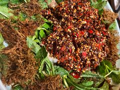 -老滇山寨•云南特色菜•地方菜•民族风情歌舞表演(金碧店)