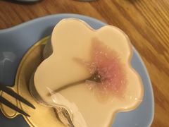 -云朵上的鱼(莘庄店)