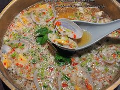 -大头虾越式风味餐厅(光明广场店)