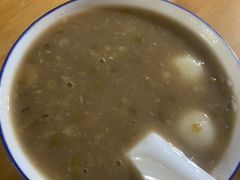 绿豆沙加汤圆-勤記甜品