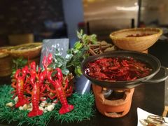小龙虾-OPEN開全日自助餐厅·牛肉火锅·海鲜(佛山希尔顿酒店)