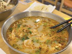-八百里牛肉汤(盖饭·锅贴·万象城店)