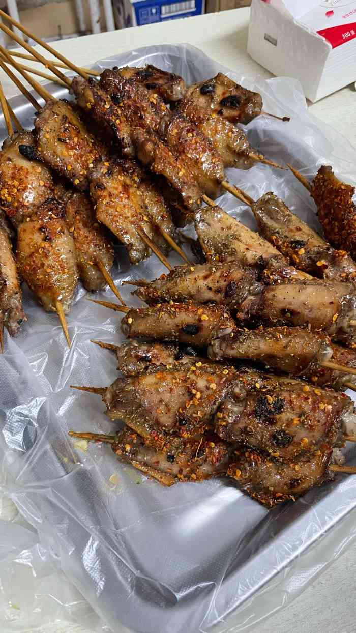 五哥鸡翅(南板桥店)-"那天电视上看了金铭主持的一个游北京的啥节.