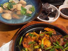 -长寿参鸡汤(朝韩风情街店)