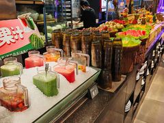 -领鲜活海鲜榴莲自助火锅(东门店)