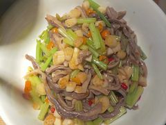 -费大厨辣椒炒肉(万家丽一店)