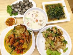 -J Daeng Seafood