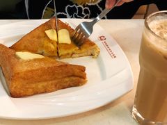 -香港新发烧腊茶餐厅(万象店)