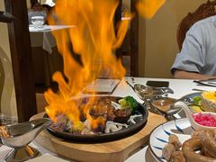 燃焰朗姆牛排-俄士厨房(时代天街店)