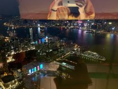 -OZONE 顶楼酒吧(香港丽思卡尔顿酒店)