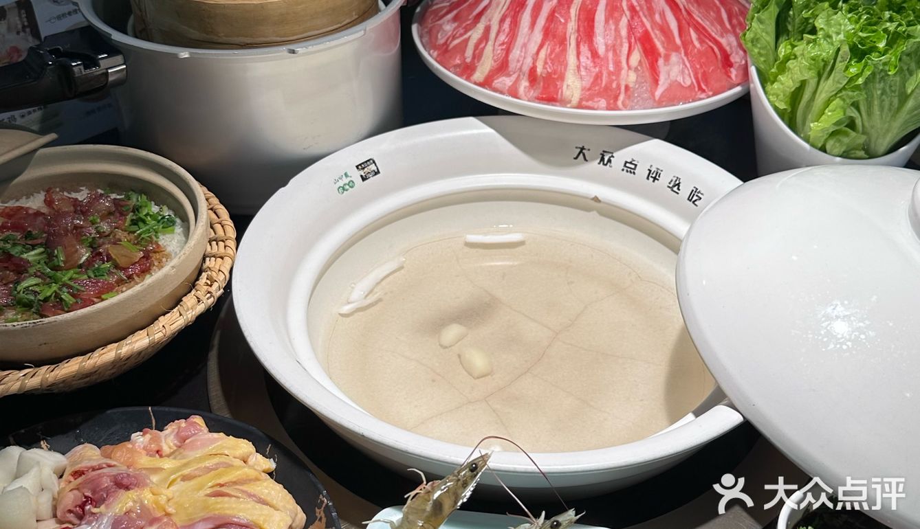 💰108 ‼️就能吃到敲好吃的海鲜生蚝椰子鸡🥥🐔 