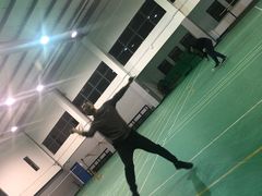 -大场体育中心羽毛球馆