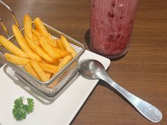 -豪客来牛排(空港华联店)
