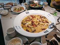 -渔语鱼酸菜鱼新川菜(来福士店)