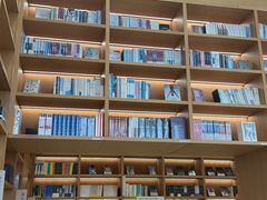 -朵云书院(滴水湖店)