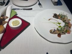 青口贝色拉-弦月窗LUNETTE BY AMANDA(复兴路店)