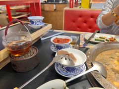 -廖掌柜·重庆鲜货火锅(上海首店)