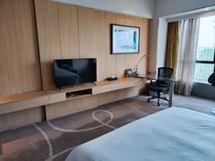 -上海虹桥西郊假日酒店