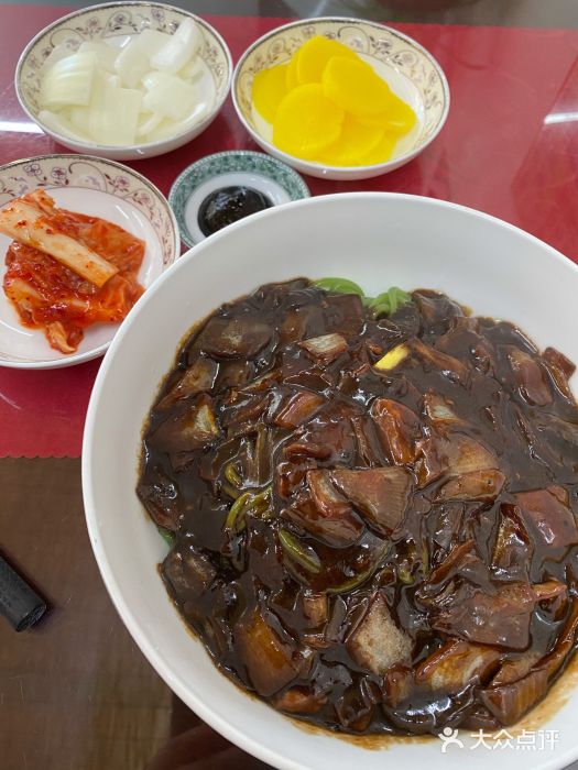 来味香(麦世达韩国精品百货店)炸酱面图片